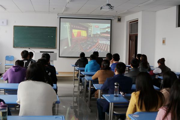 新闻照片.jpg