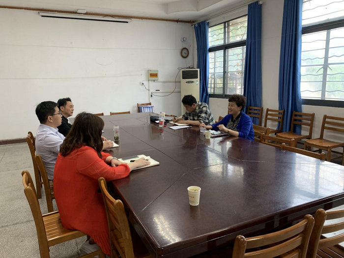 院长尹建设热情接待廖美华等一行,相关院领导参加对接活动.