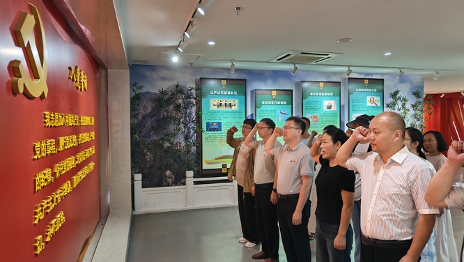 e2265fe568043f2a36c2088b5713f4b.jpg e2265fe568043f2a36c2088b5713f4b.jpg