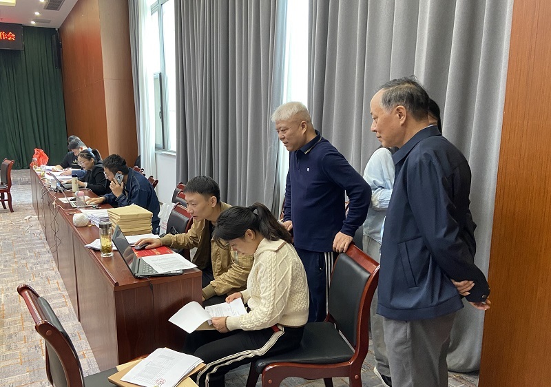 照片2.jpg 照片2.jpg