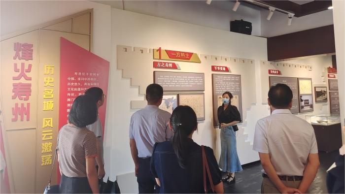 机关党总支组织人事党支部开展“赓续红色血脉，弘扬革命精神”主题党日活动